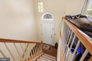 6404 Julie Ann Dr, Hanover, MD 21076 - Photo 5