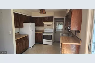 11177 Frederick Road, Ellicott City, MD 21042 - Photo 7