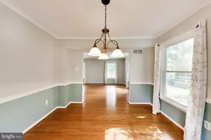 9460 Single Bird Ln, Columbia, MD 21046 - Photo 11