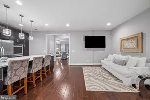 5911 Logans Way, Ellicott City, MD 21043 - Photo 19
