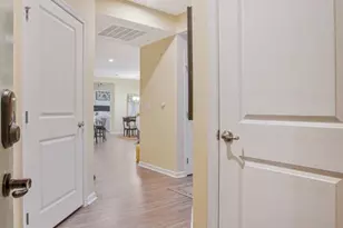 8960 Carls Ct, Ellicott City, MD 21043 - Photo 5