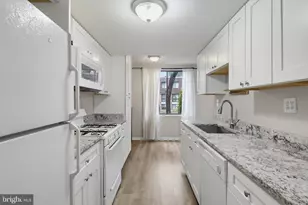 5247 W Running Brook Rd, Columbia, MD 21044 - Photo 3