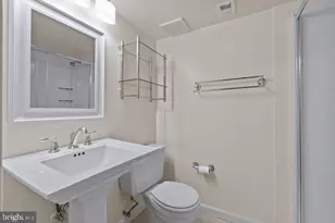 9011 Queen Maria Ct, Columbia, MD 21045 - Photo 25