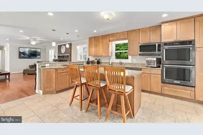 12905 Byefield Drive, Highland, MD 20777 - Photo 9