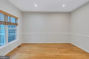 8906 Lee Manor Dr, Ellicott City, MD 21043 - Photo 17