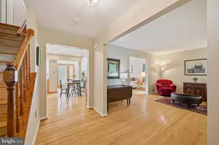 4951 Bramhope Ln, Ellicott City, MD 21043 - Photo 9