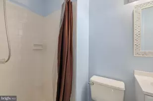 9810 Rainleaf Ct, Columbia, MD 21046 - Photo 29