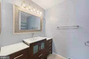 9810 Rainleaf Ct, Columbia, MD 21046 - Photo 23