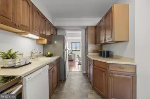 5830 Diggers Ln, Elkridge, MD 21075 - Photo 9