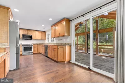 6261 Light Point Place, Columbia, MD 21045 - Photo 7