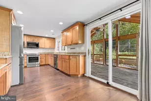 6261 Light Point Pl, Columbia, MD 21045 - Photo 7