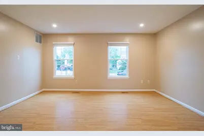 9406 Glen Ridge Drive, Laurel, MD 20723 - Photo 25