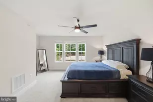7090 Emaly Jane Ln, Elkridge, MD 21075 - Photo 17