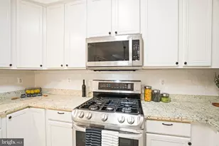 6331 Patuxent Quarter Rd, Hanover, MD 21076 - Photo 15