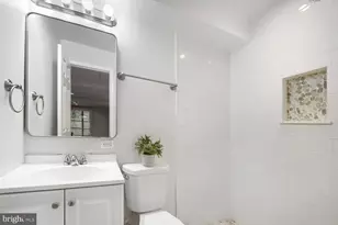 9438 Mayflower Ct, Laurel, MD 20723 - Photo 23