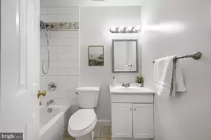 9438 Mayflower Ct, Laurel, MD 20723 - Photo 17