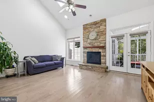 7235 Pebble Creek Dr, Elkridge, MD 21075 - Photo 5