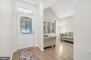 7235 Pebble Creek Dr, Elkridge, MD 21075 - Photo 9