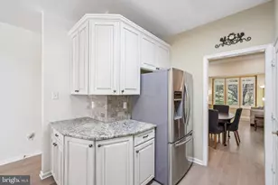 7235 Pebble Creek Dr, Elkridge, MD 21075 - Photo 23
