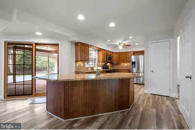 8780 Teresa Lane, Laurel, MD 20723 - Photo 9