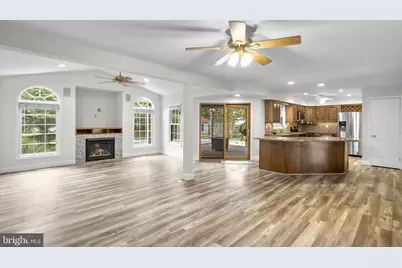 8780 Teresa Lane, Laurel, MD 20723 - Photo 3