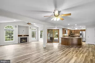 8780 Teresa Ln, Laurel, MD 20723 - Photo 3