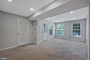9418 Birdhouse Cir, Columbia, MD 21046 - Photo 7