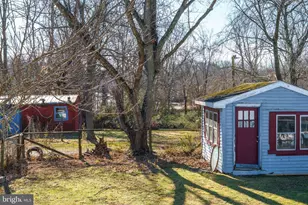 327 Cypress St, Millington, MD 21651 - Photo 5