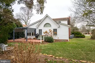 201 Greenwood Ave, Chestertown, MD 21620 - Photo 9
