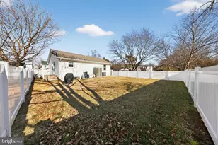 423 Cypress St, Millington, MD 21651 - Photo 3