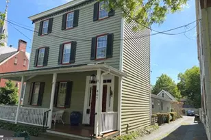 407 High St, Chestertown, MD 21620 - Photo 1