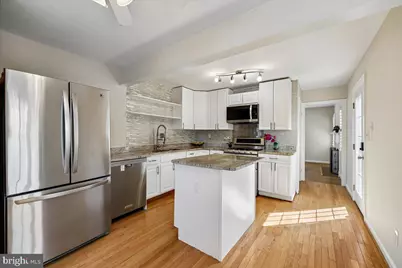 3201 Ferndale Street, Kensington, MD 20895 - Photo 3