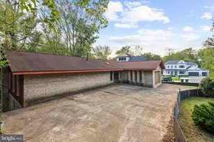 6508 Tall Tree Terrace, Rockville, MD 20852 - Photo 3