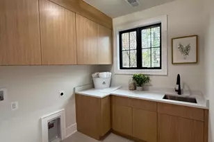 7601 Maryknoll Ave, Bethesda, MD 20817 - Photo 13