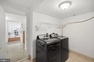 1525 W Kersey Ln, Potomac, MD 20854 - Photo 17
