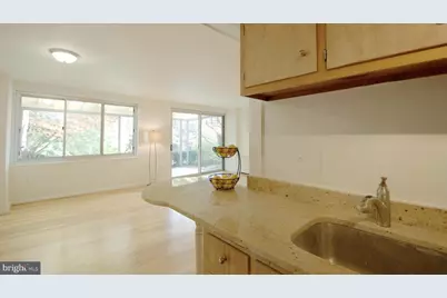 10201 Grosvenor #112, North Bethesda, MD 20852 - Photo 19