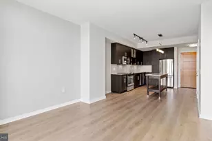 8300 Wisconsin Ave, Bethesda, MD 20814 - Photo 45