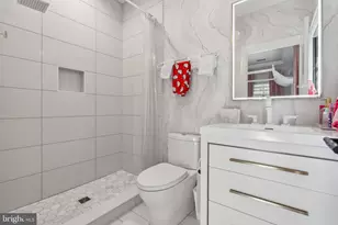 6025 Avon Dr, Bethesda, MD 20814 - Photo 31