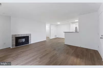 18503 Boysenberry Drive #128-88, Gaithersburg, MD 20879 - Photo 5