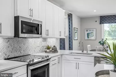 19803 Lost Stream Court #211H, Montgomery Village, MD 20886 - Photo 5