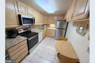 4601 N Park Avenue #1807-G, Chevy Chase, MD 20815 - Photo 15