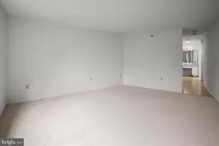 15101 Interlachen Dr, Silver Spring, MD 20906 - Photo 27