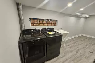 2909 Chapelview Dr, Silver Spring, MD 20904 - Photo 37