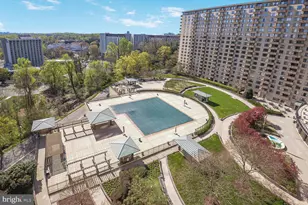 5225 Pooks Hill Rd, Bethesda, MD 20814 - Photo 21