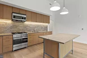 10511 Strathmore Hall St, North Bethesda, MD 20852 - Photo 1