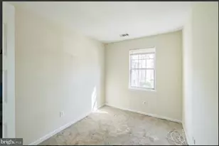 11462 Fruitwood Way, Germantown, MD 20876 - Photo 7