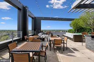 4960 Fairmont Ave, Bethesda, MD 20814 - Photo 17