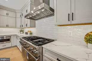 8802 Ridge Rd, Bethesda, MD 20817 - Photo 13