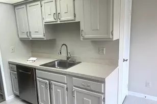 15300 Beaverbrook Ct, Silver Spring, MD 20906 - Photo 9