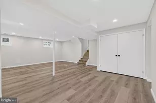 6813 Winterberry Ln, Bethesda, MD 20817 - Photo 37